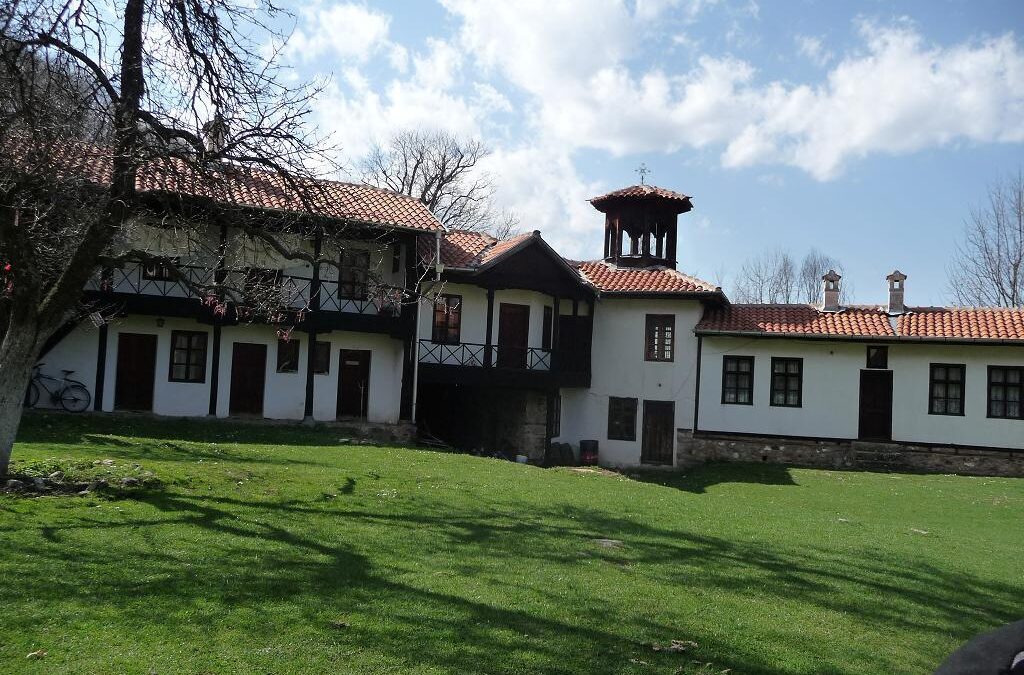 Обраха етрополския манастир „Света Троица“